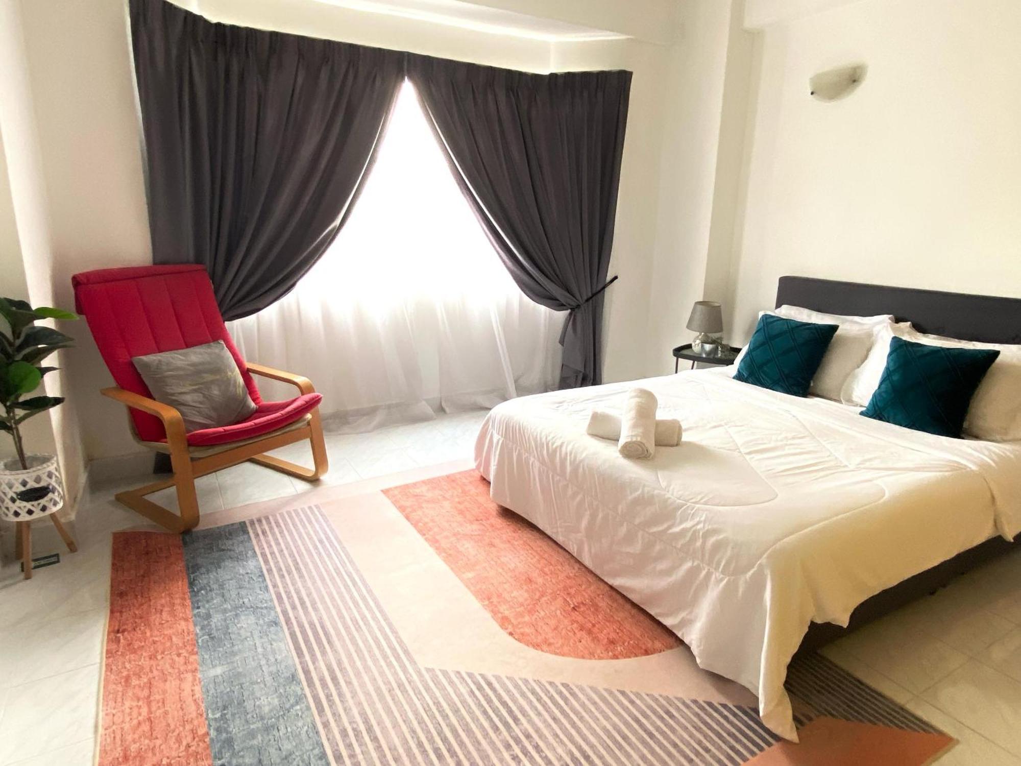 The Nest - Cozy 3-Bedroom Condo, שאה אלאם מראה חיצוני תמונה